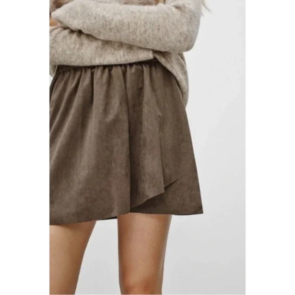 Aritzia Wilfred Free Faux Suede‎ Mini Skirt Nescher Tulip Wrap Gray Pull-On M